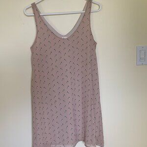 Love Audrey NWOT Dress, Small. Bird Print, flowy shift.